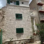 Karmelita'S Place - Apartmani Sibenik