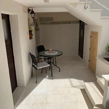 Karmelita's Place -studio Lägenhet *