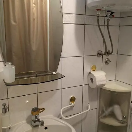 Karmelita'S Place - Apartmani