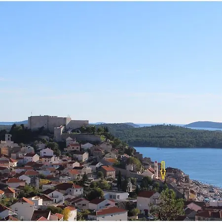 Karmelita's Place -studio