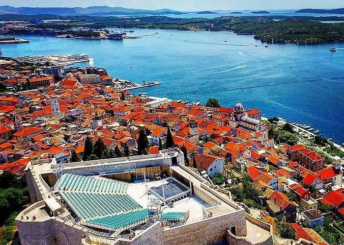 Karmelita'S Place -Studio Apartment Šibenik