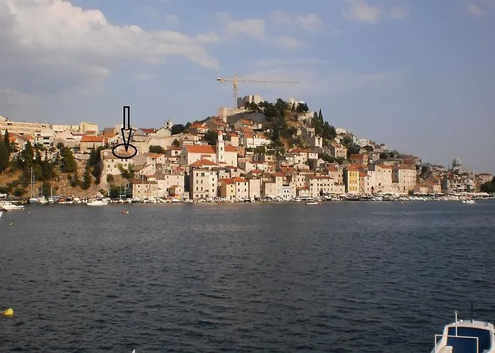 Karmelita's Place -studio Šibenik