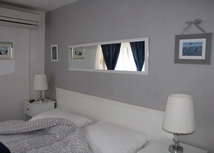 Karmelita'S Place -Studio Apartment