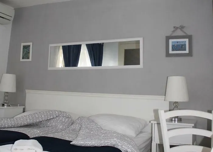 Karmelita'S Place -Studio